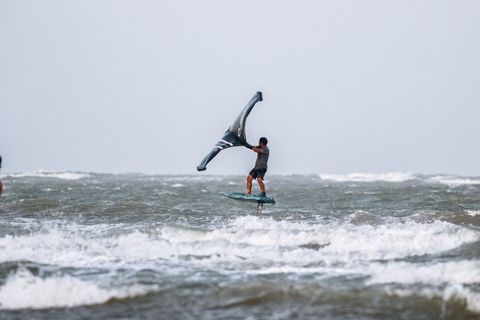 René Egli Center - Windsurf + Kitesurf + Wing-Foil Spain