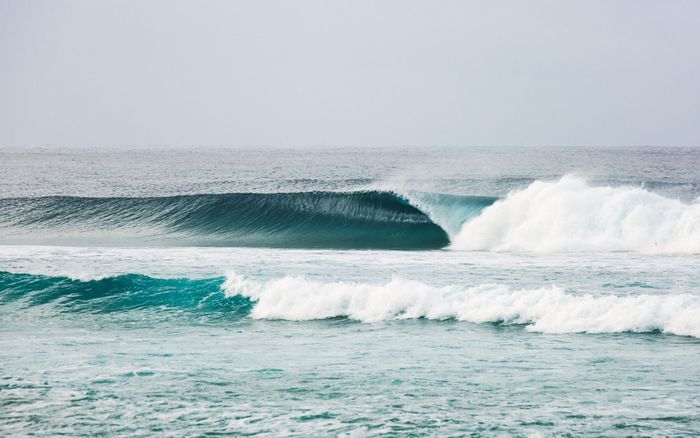 Captivating view of waves at Kirra Beach in Queensland, perfect for nature and travel enthusiasts.